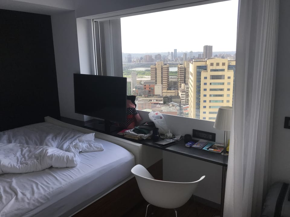 Zimmer citizenM Taipei North Gate Hotel