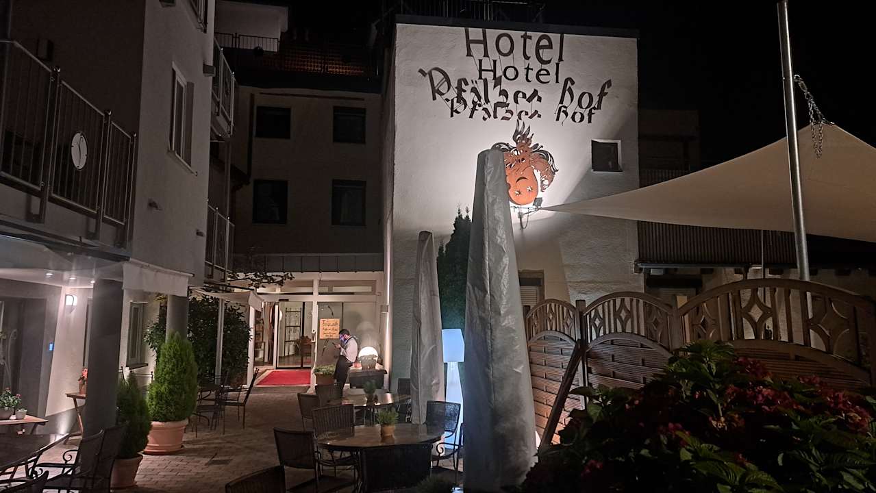 Außenansicht Hotel Pfälzer Hof