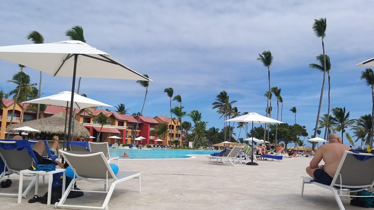Pool Punta Cana Princess All Suites Resort & Spa
