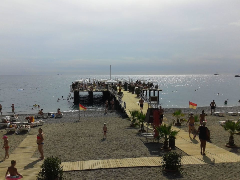 Пирс Limak Limra Hotel & Resort