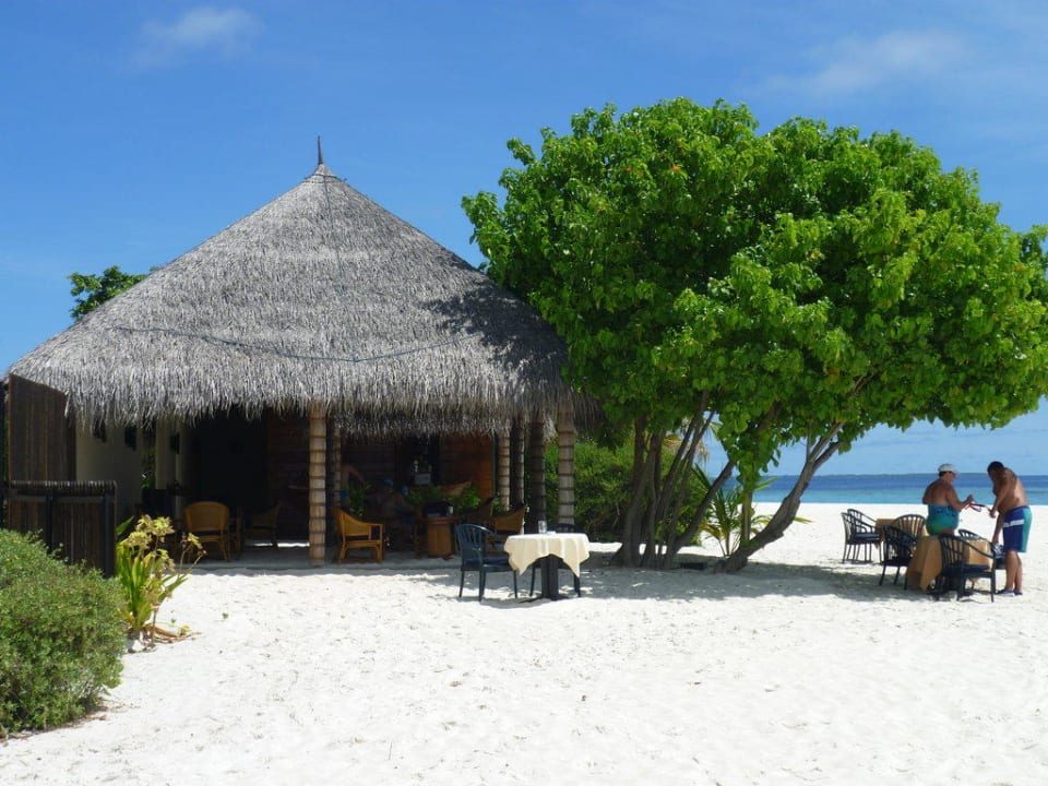 Sunrise-Bar, nett und klein Adaaran Select Meedhupparu Island Resort - Premium All Inclusive