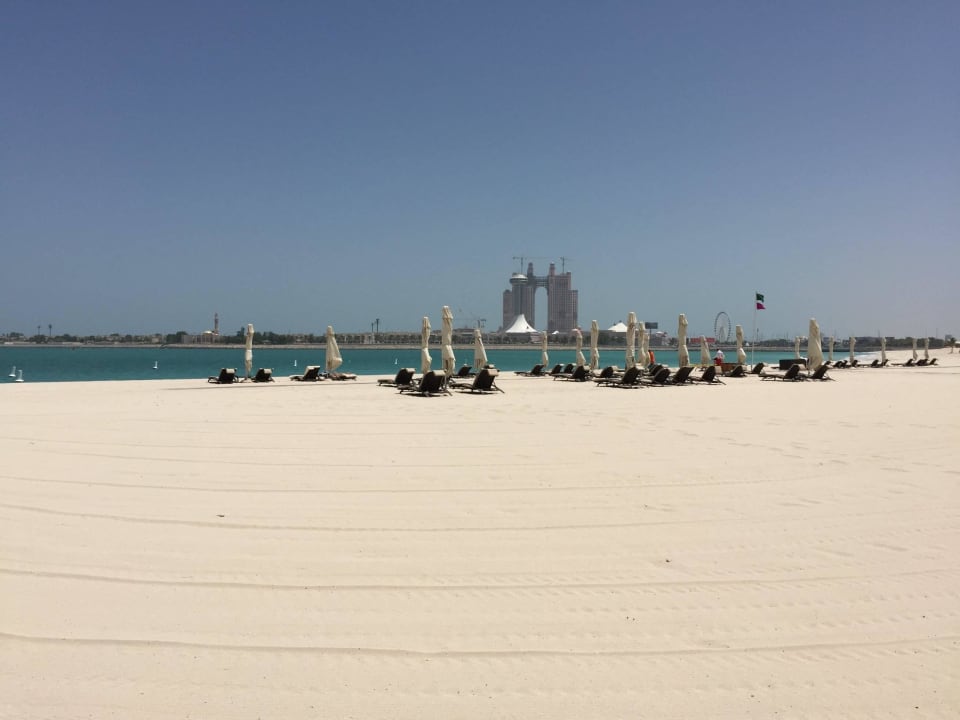 Strand Emirates Palace Mandarin Oriental