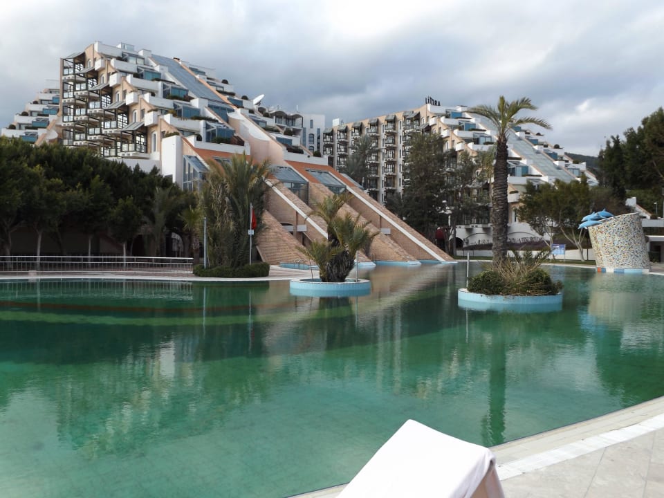 Vom Pool aus Limak Limra Hotel & Resort