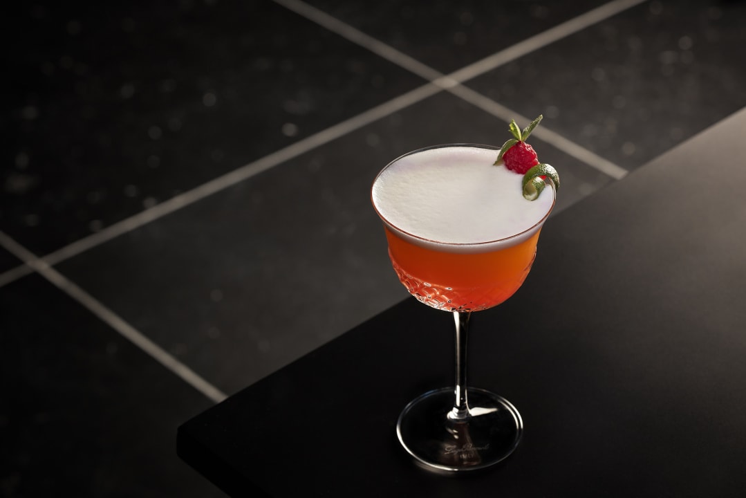 Gastro NH Collection Frankfurt Spin Tower