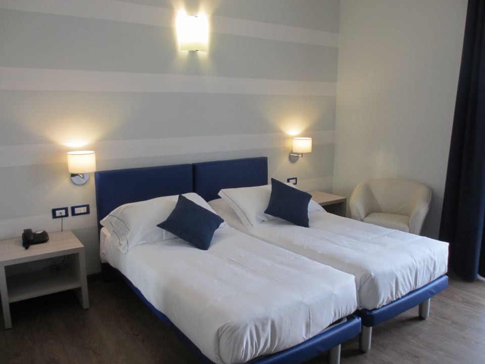 Betten Hotel Eden Garda