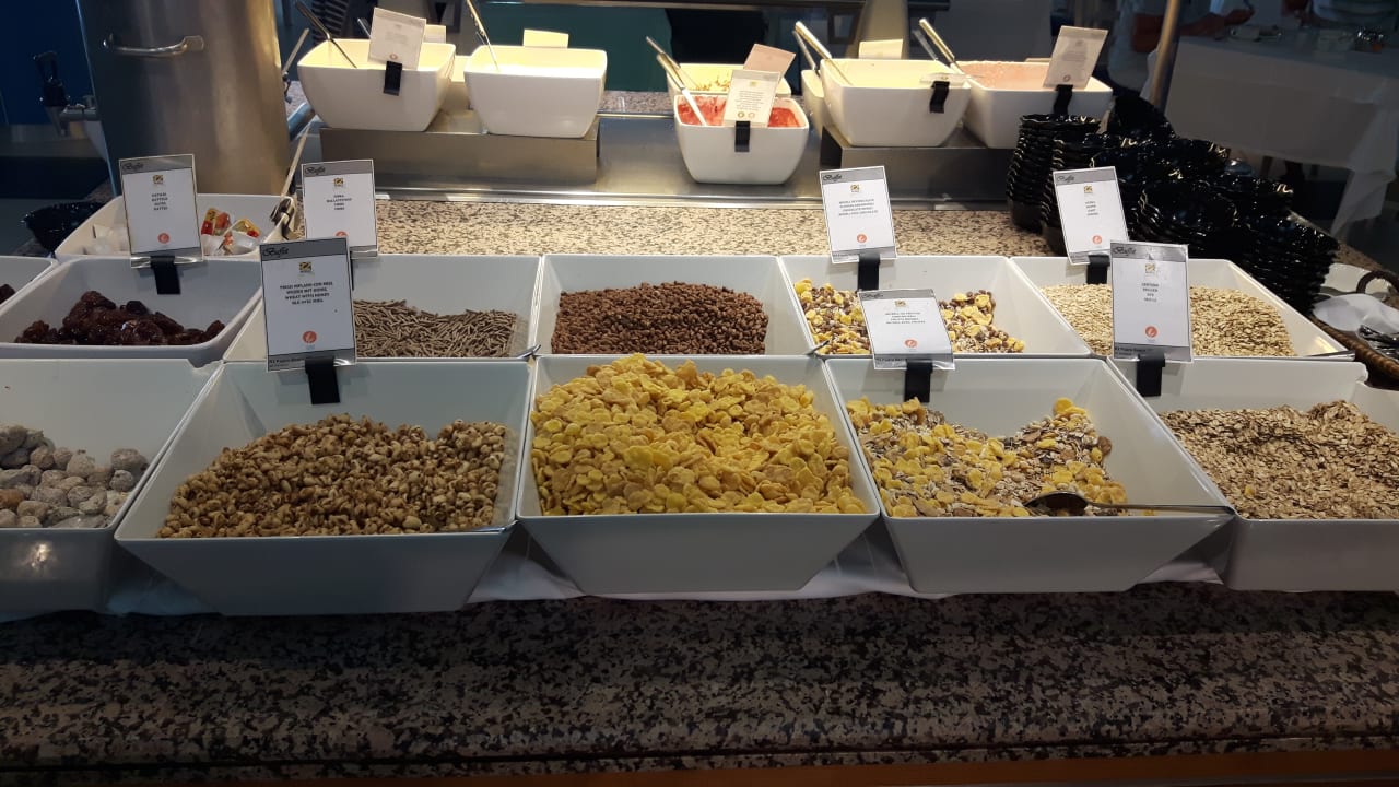 Müsli zum Frühstück R2 Pajara Beach