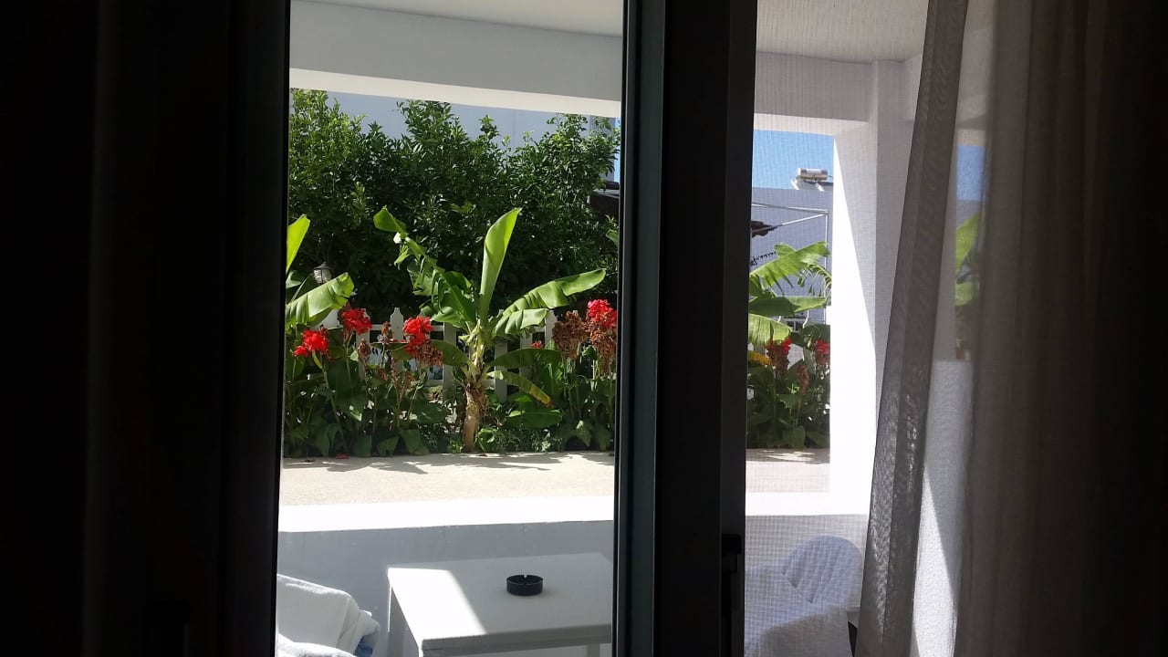 Terasse  Sentido More Meni Residence & Suites
