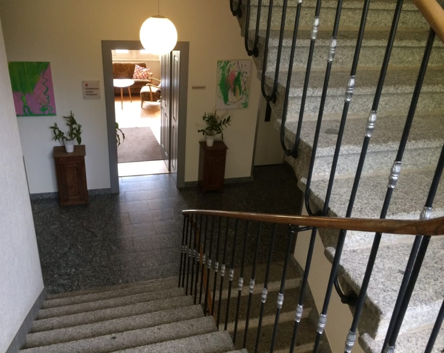 Lobby Schlosshotel Leuk