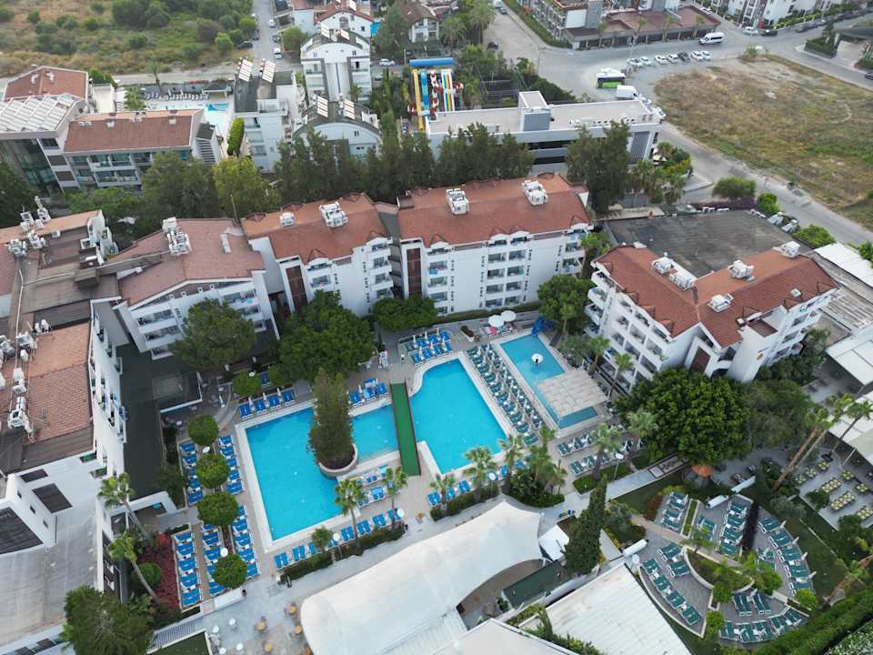 Außenansicht Calimera Side Resort