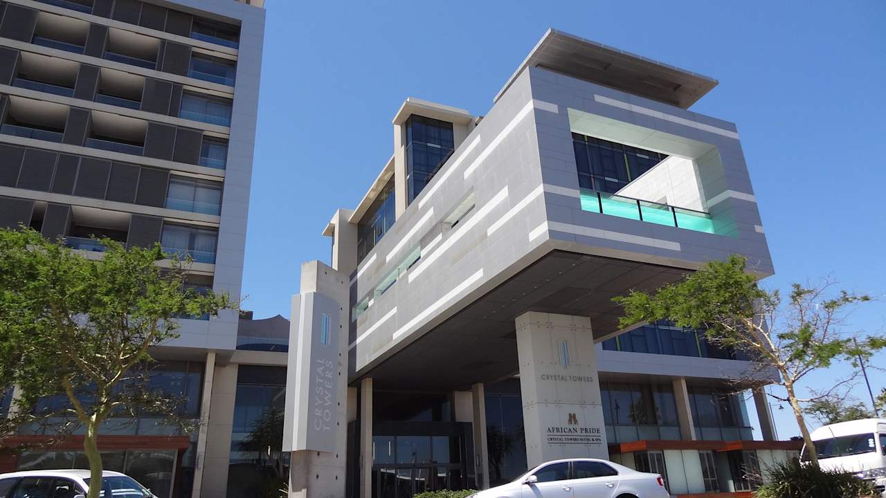 Außenansicht mit Hotelpool Apartments Island Letting Crystal Towers Residences