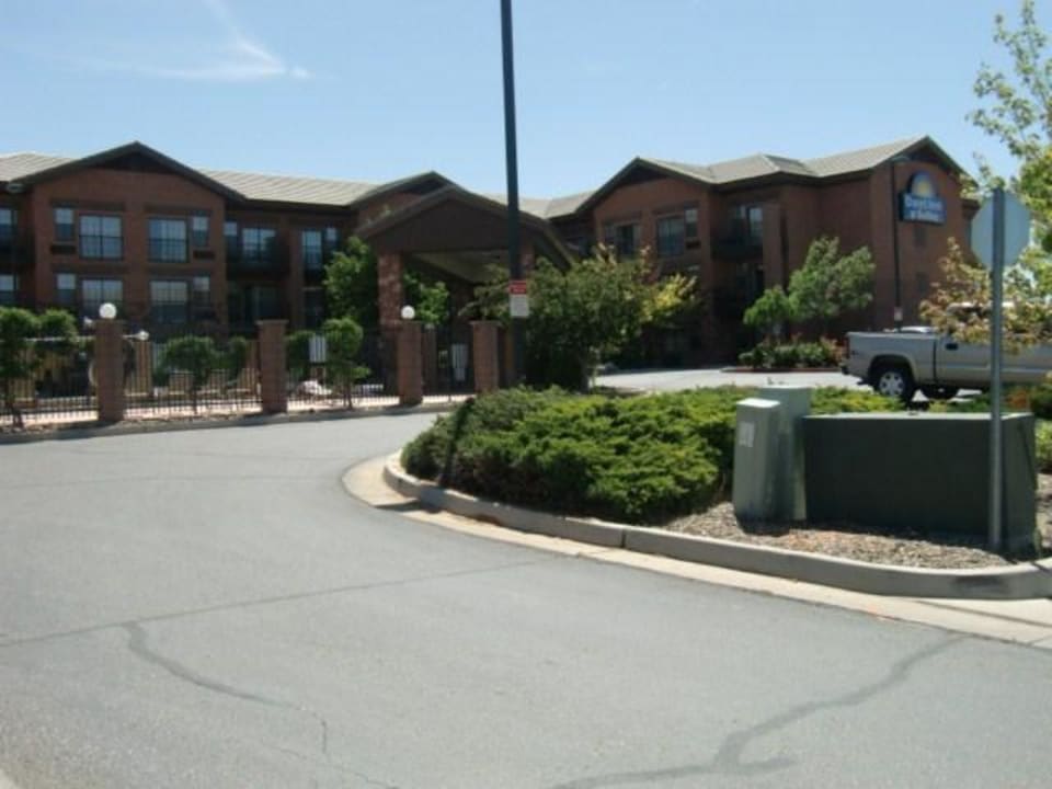 Außen Days Inn & Suites by Wyndham Page Lake Powell