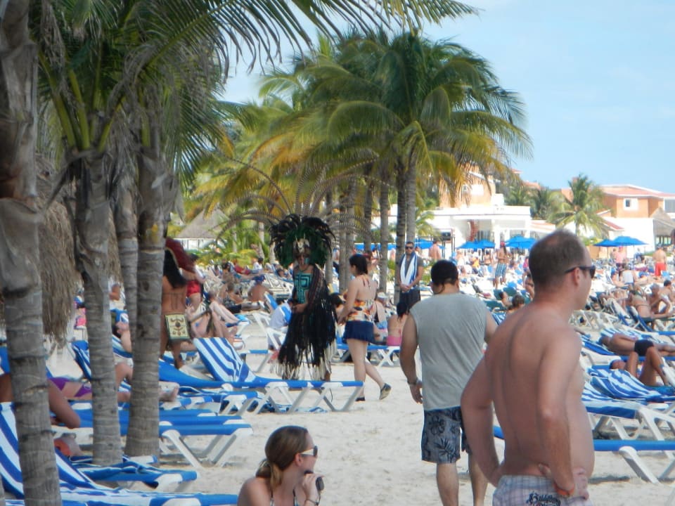 Indianer auf dem Strand Viva Azteca by Wyndham - All Inclusive Resort