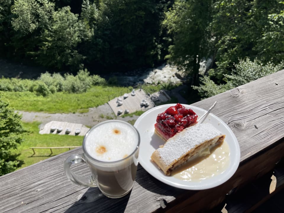 Gastro Hotel Feuriger Tatzlwurm