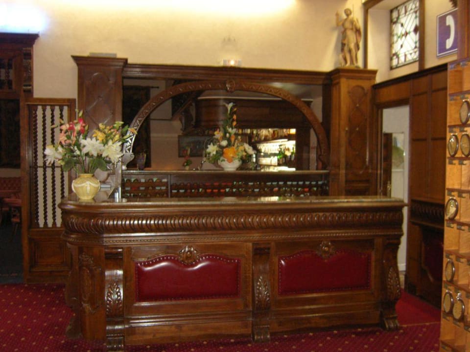 Rezeption Hotel D'Espagne