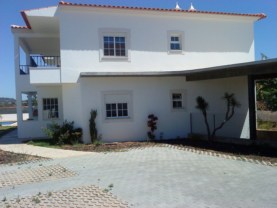 Beautiful architecture RC - Pata Residence