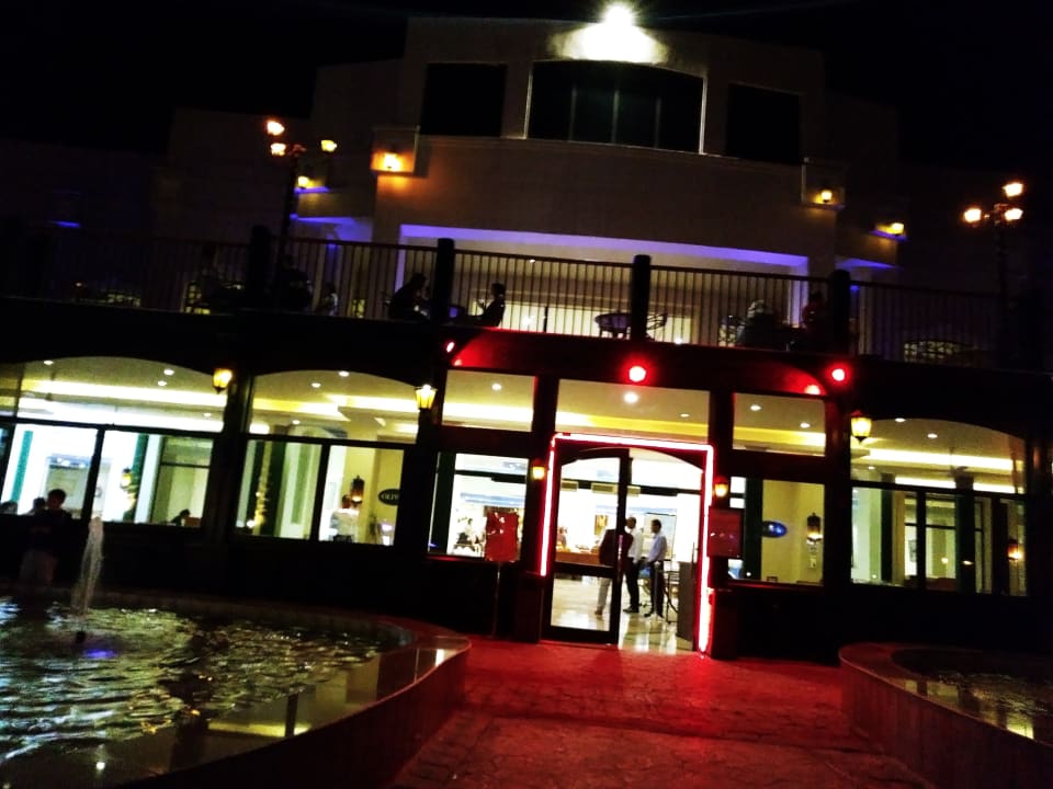 Gastro Parrotel Beach Resort