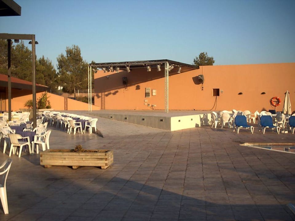 Showbühne azuLine Hotel Bergantin