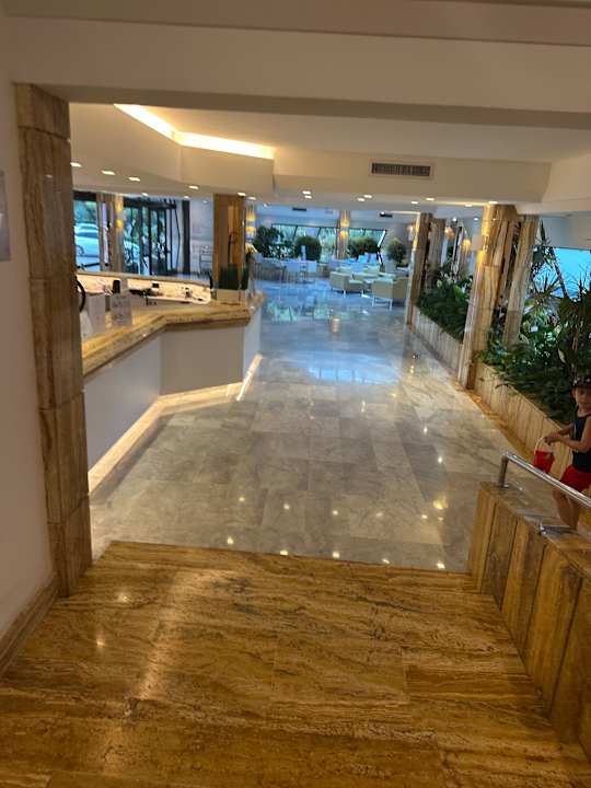 Lobby Hotel Exagon Park