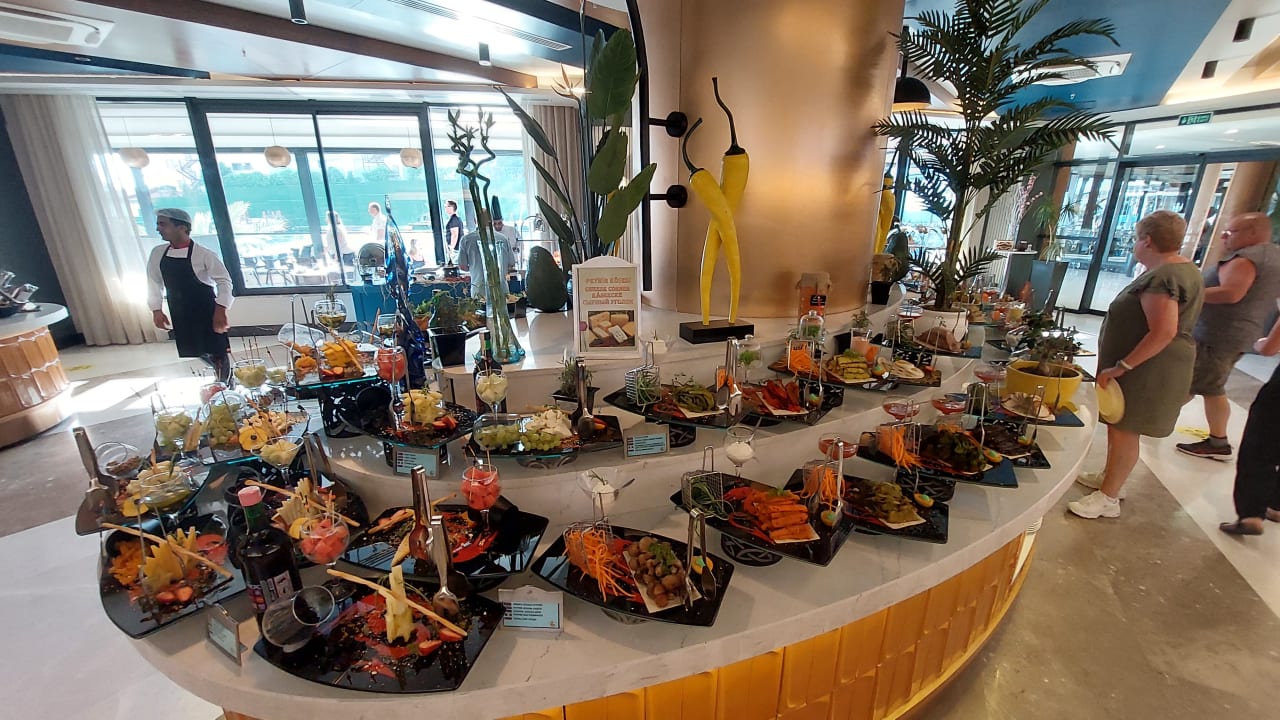 Gastro Seaden Quality Resort & Spa