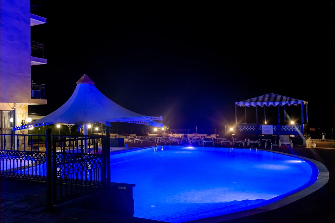 Pool Hotel Tiva del Mar Beach