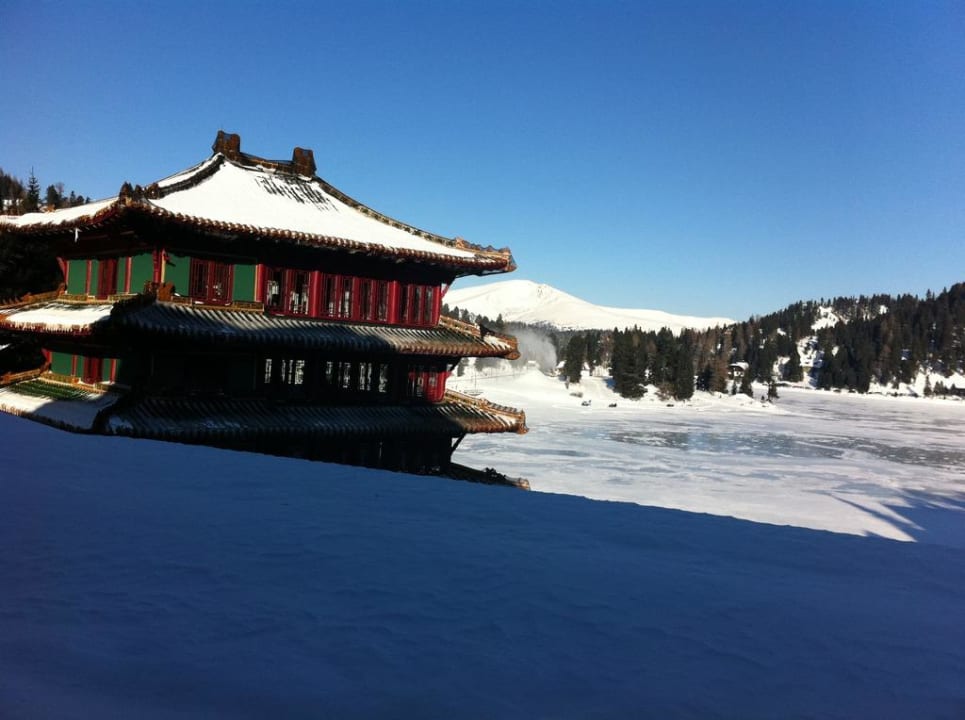 Chinaturm und See Hotel Hochschober