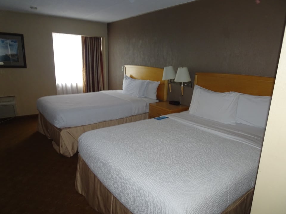 Zimmer Hotel Days Inn - Near the Falls