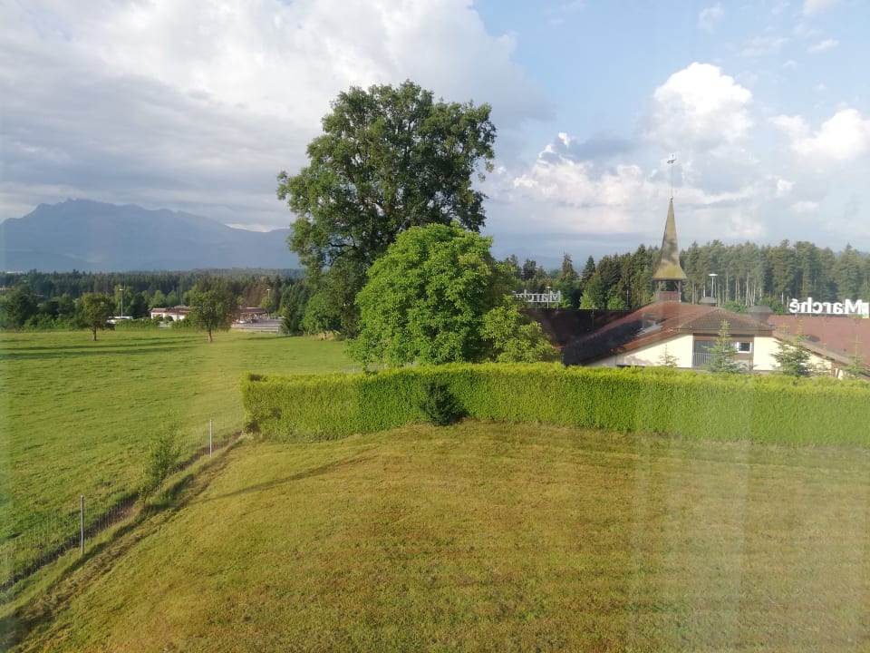Ausblick Holiday Inn Express Luzern - Neuenkirch