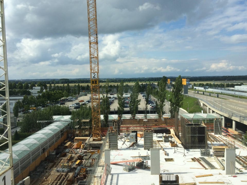 Ausblick Zimmer 2 Hilton Munich Airport