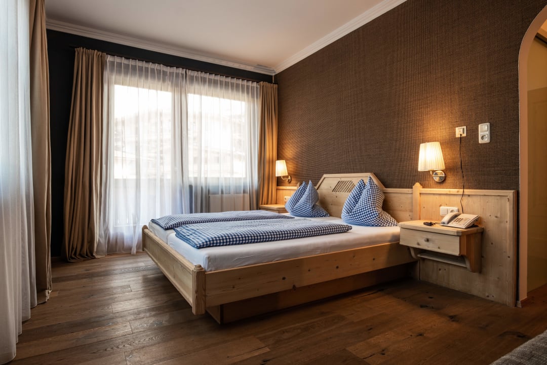 Zimmer FLORA - Das kleine Gartenhotel