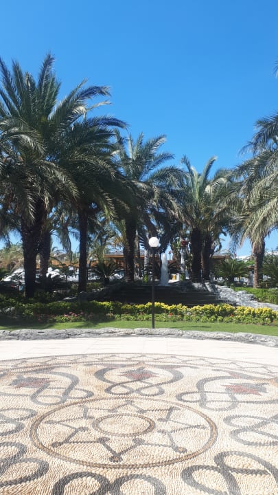 Gartenanlage Royal Wings Hotel