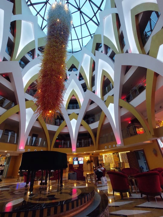 Lobby Granada Luxury Okurcalar