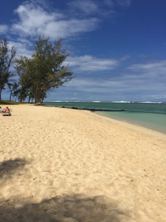 Strand Outrigger Mauritius Beach Resort