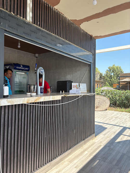 Strand Hotella Resort & Spa