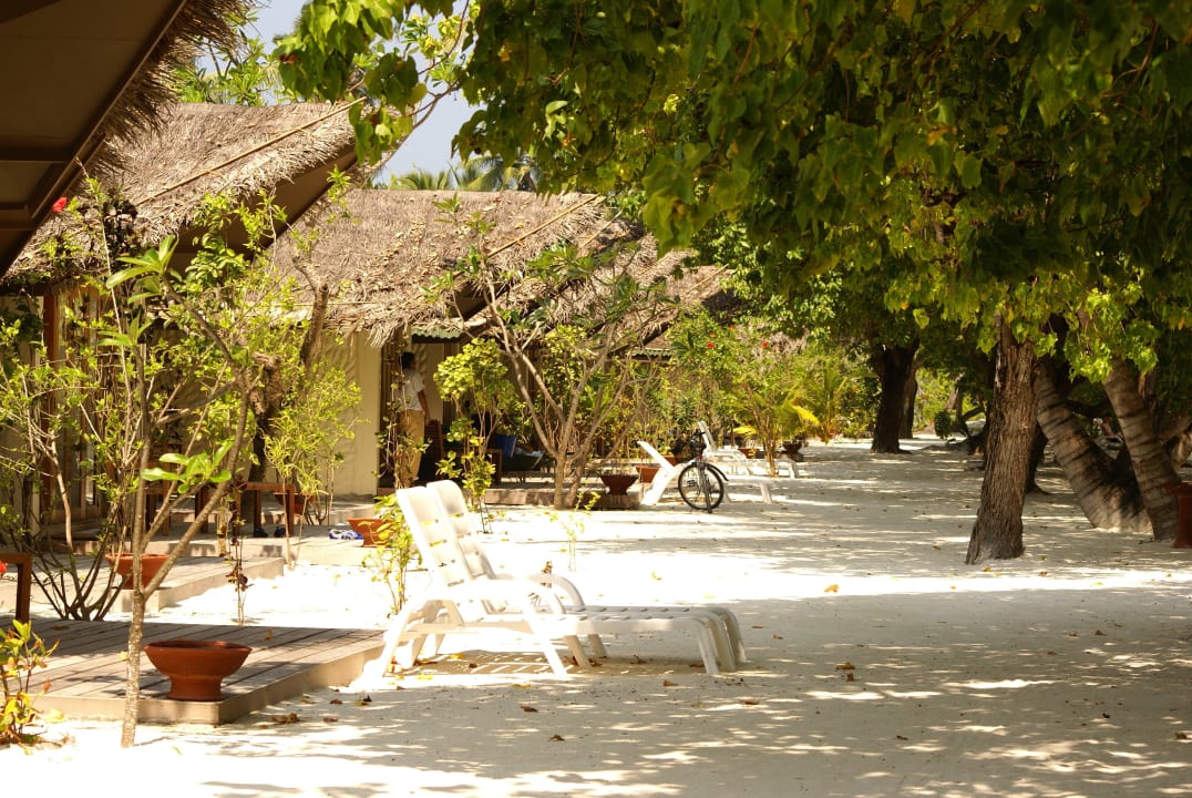 Бунгало у лагуны Adaaran Select Hudhuran Fushi - Premium All Inclusive