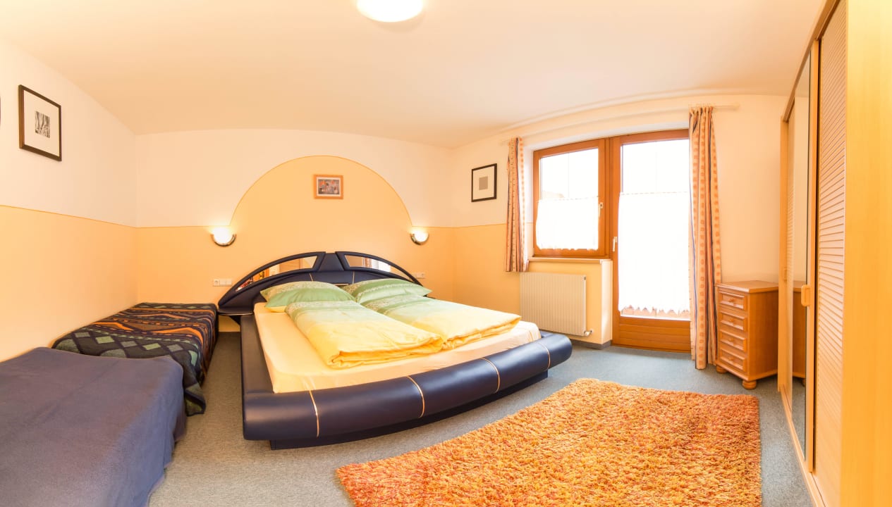 Schlafzimmer Top 2 Landhaus Toni