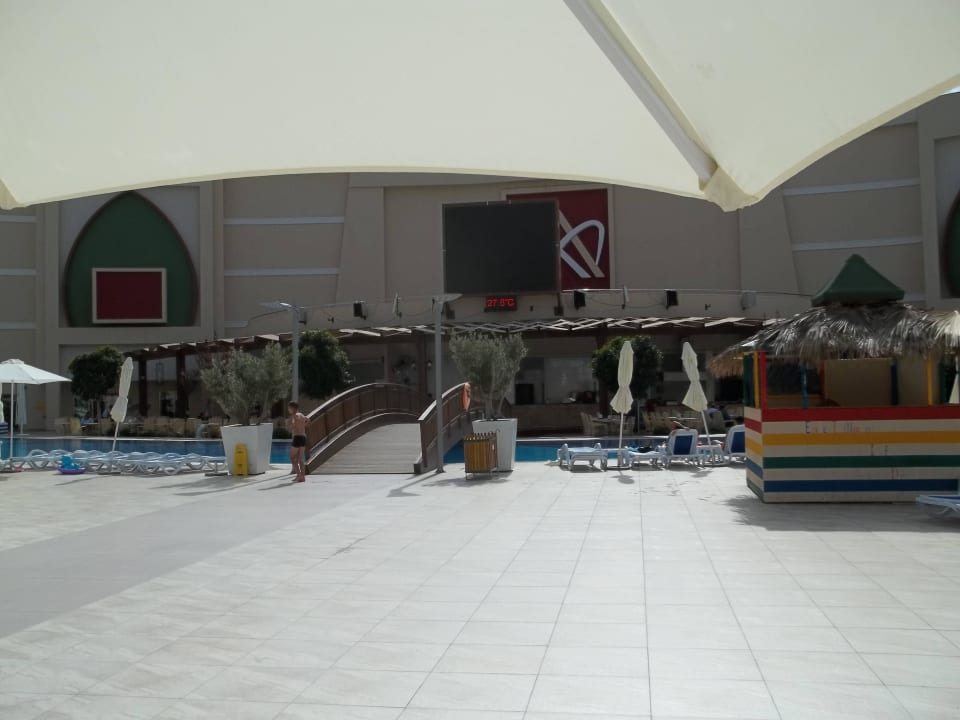 Basen Alan Xafira Deluxe Resort & Spa