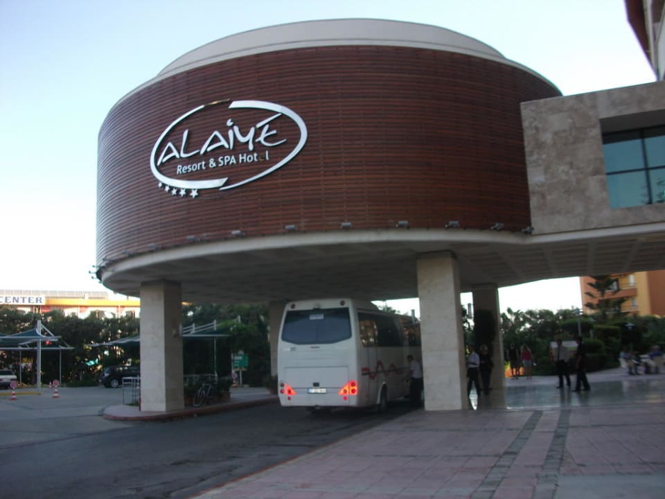 Der Eingang Alaiye Resort & Spa