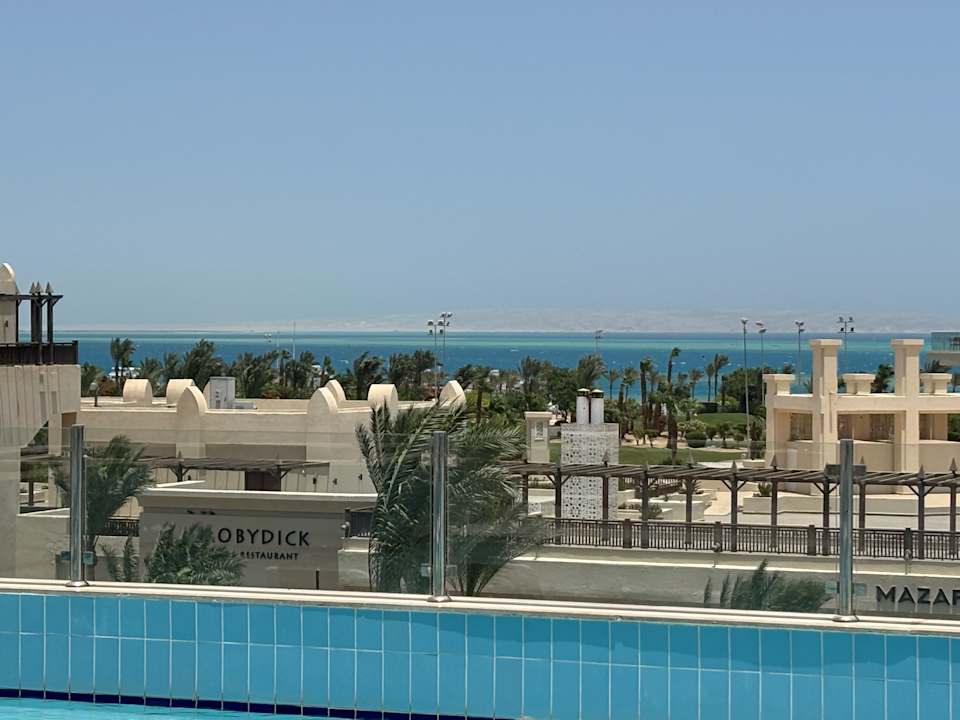 Pool Steigenberger Aqua Magic