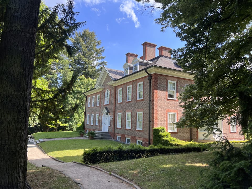 Gartenanlage Schlosshotel Kronberg