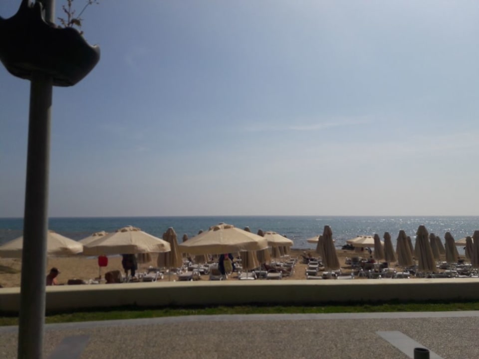 Strand Melas Resort Hotel