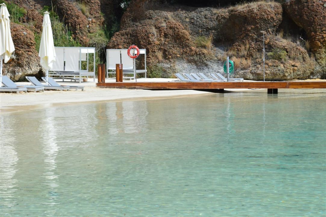 Strand D Maris Bay