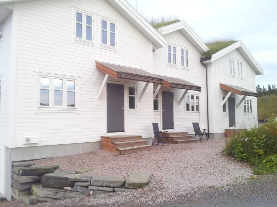 Hauseingang Apartments Sjogarden Fritid og Bad