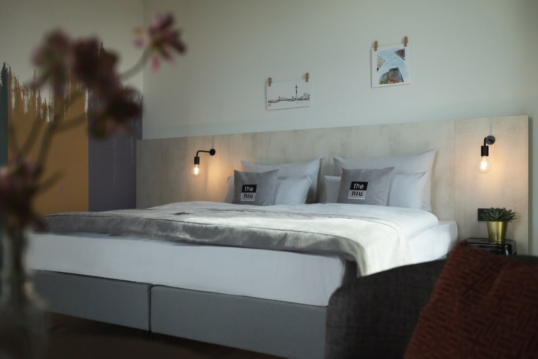 Zimmer Holiday Inn - the niu, Tab Dusseldorf Main Station