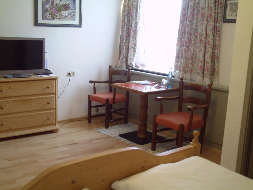 Zimmer Flair Hotel Vier Jahreszeiten