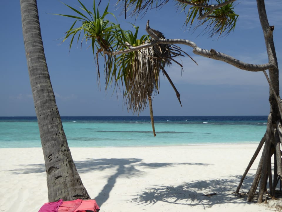 Strand Angaga Island Resort