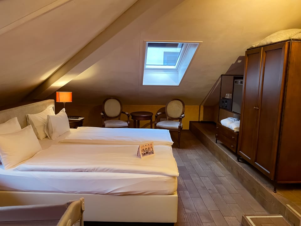 Zimmer Hotel La Tureta