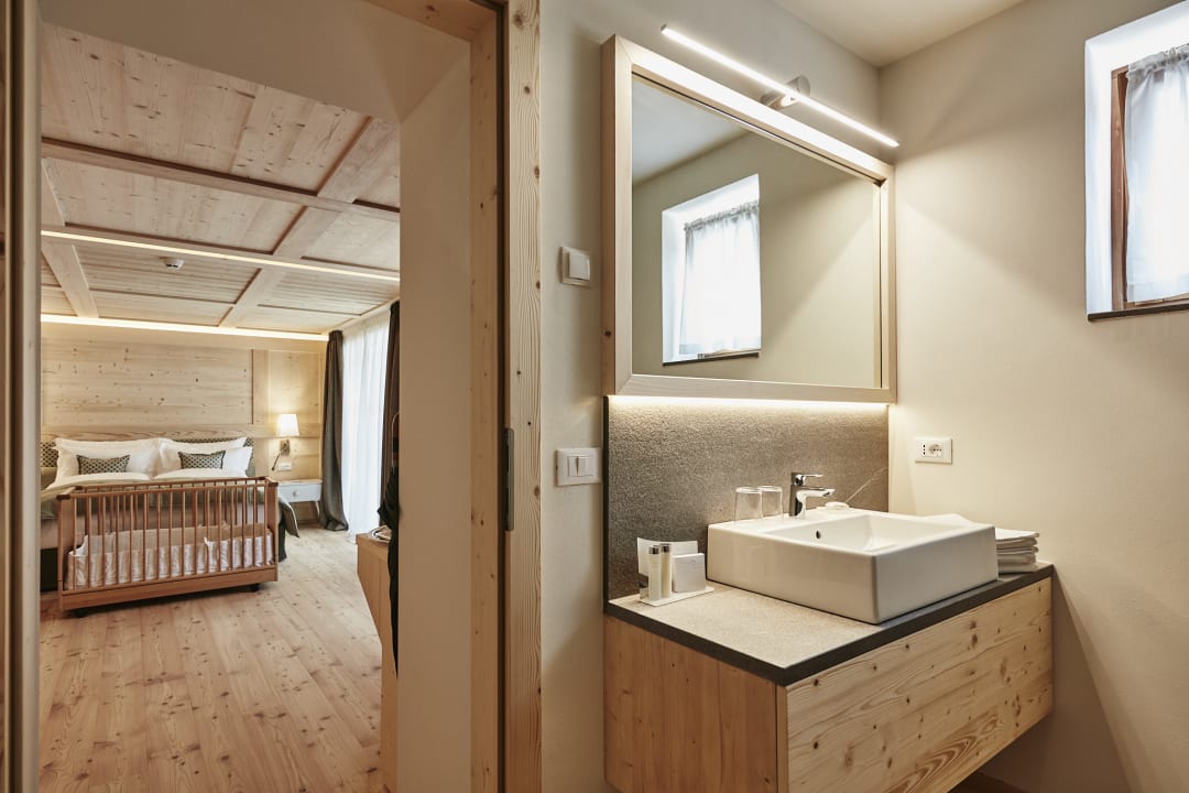 Zimmer Goldene Rose Karthaus a member of Small Luxury Hotels