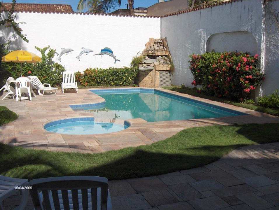 Poolansicht vom Hotel her Hotel Il Faro