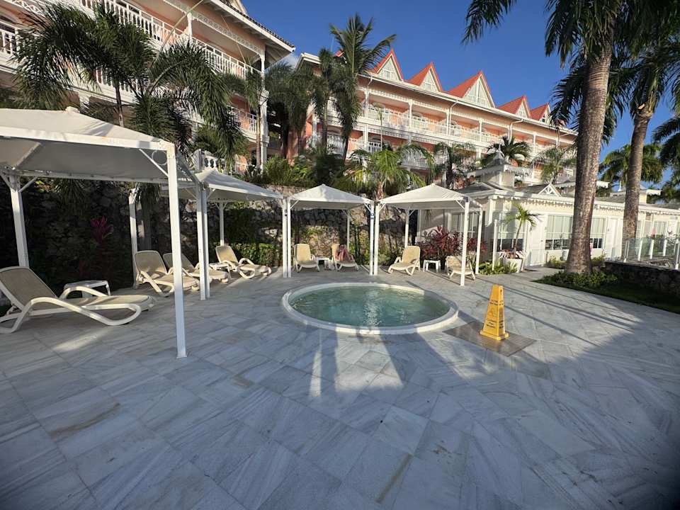 Außenansicht Bahia Principe Grand Samana - Adults Only