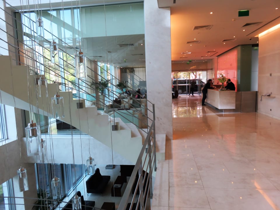 Lobby Hotel Olissippo Oriente